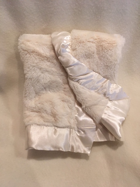 Small Silky Soft Blankie 197605